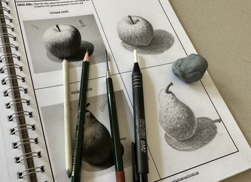 Apfel und Birne zeichnen